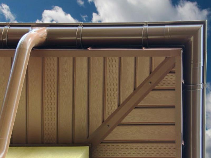 Выбор материалов для водостока